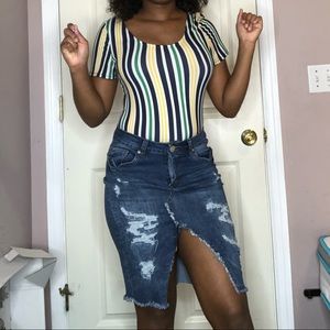 Body suit and denim skirt 😍